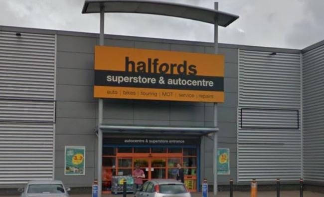 Clydebank's Halfords permanently close doors to customers