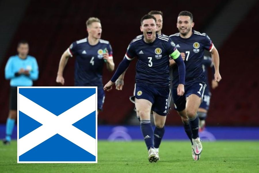 Euro 2020: Clydebank backs children watching Scotland tie in school