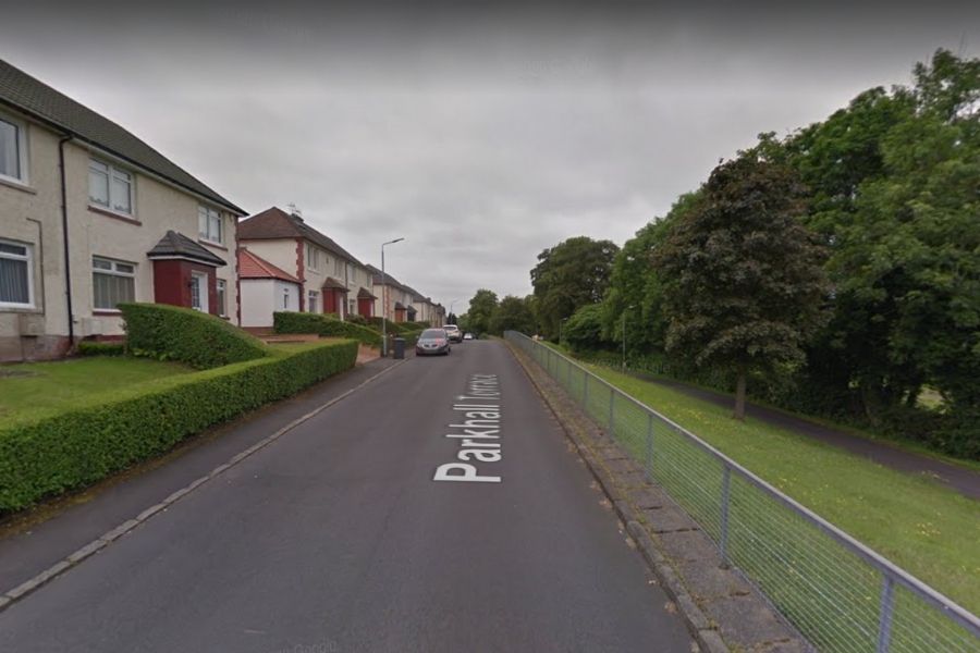Clydebank crime: Woman causes disturbance in a Parkhall street