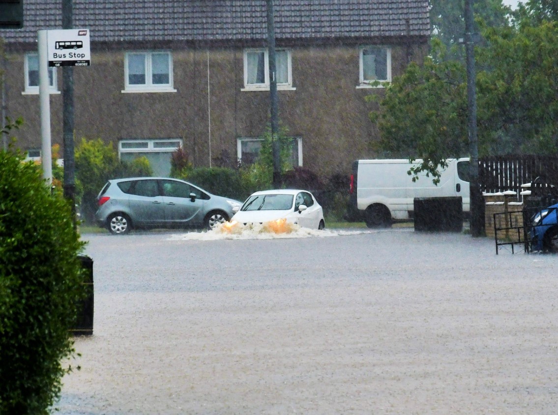 Plea in Clydebank for action on threat of flooding