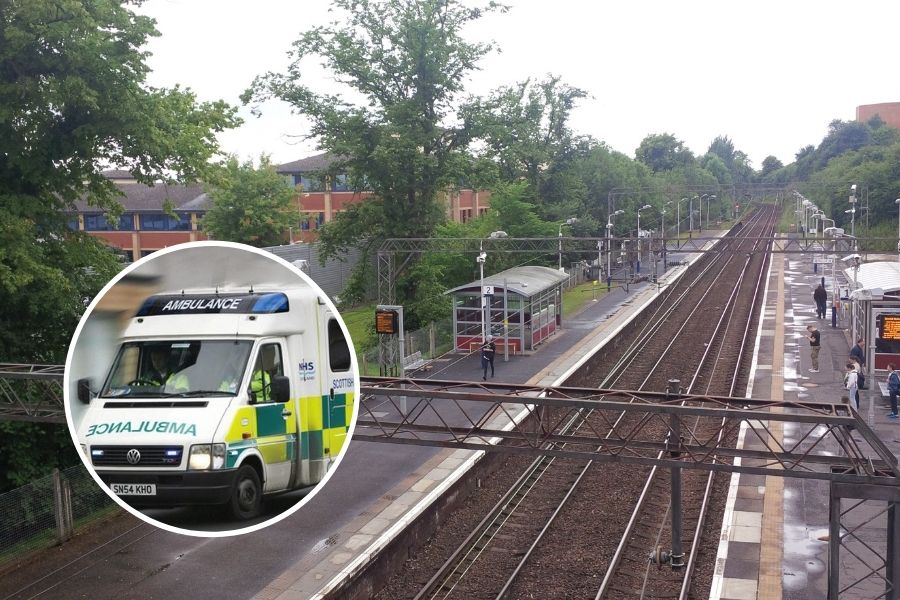 Person struck by train between Dalmuir and Dumry rail stations