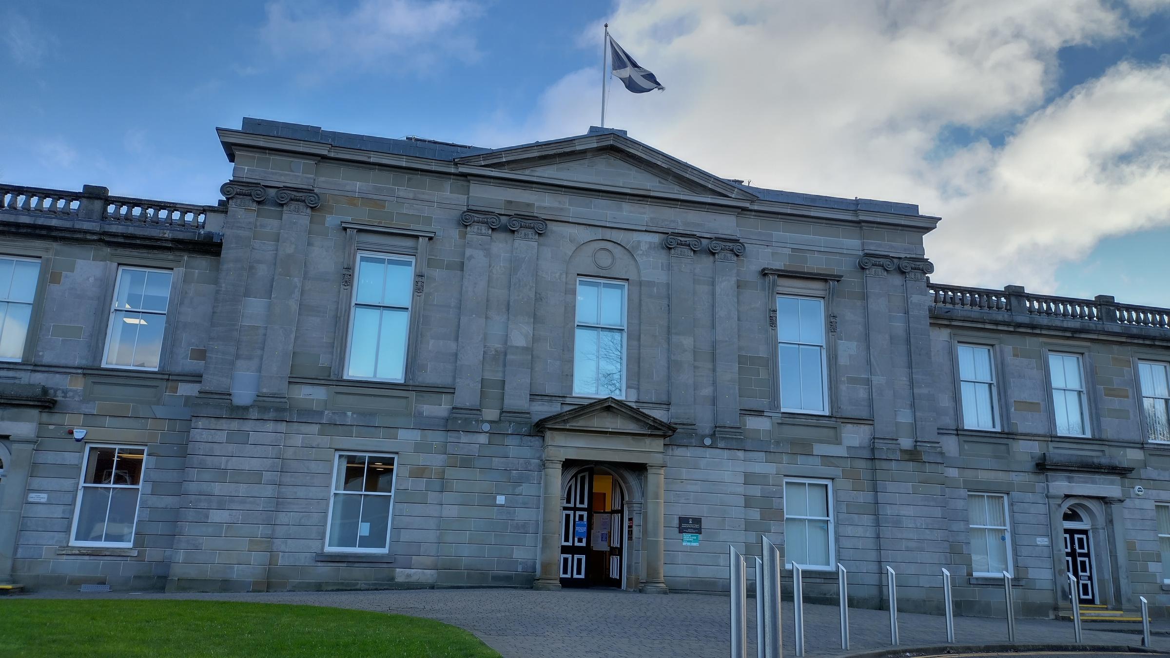 Clydebank crime: Three men appear in court charged with 'serious organised crime'