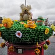 The stunning knitted post box topper before it went missing on Sunday, March 19