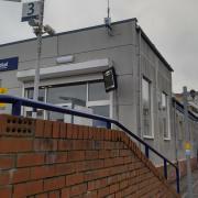 Train services running through Clydebank face disruption this afternoon (October 3)